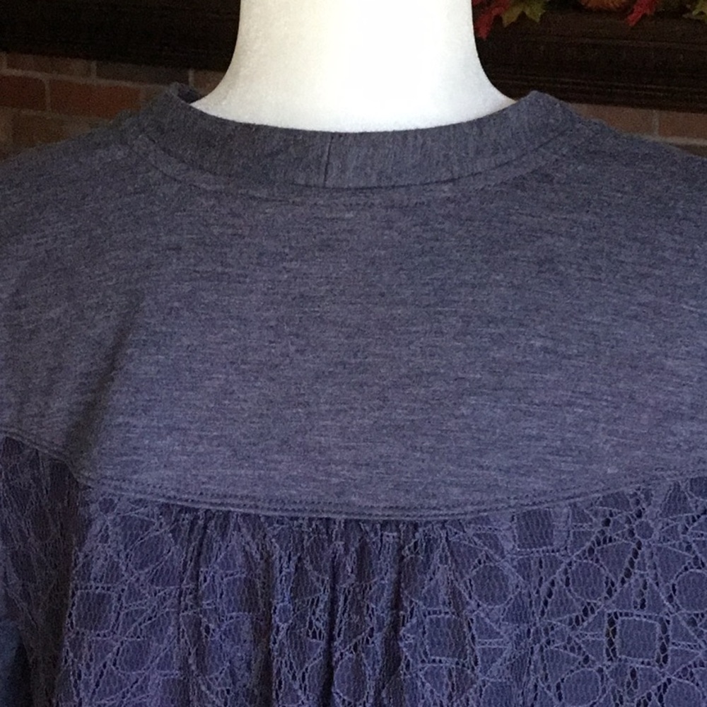 LOGO Loungewear grayish-purple boho jacket/top. - Picture 6 of 8